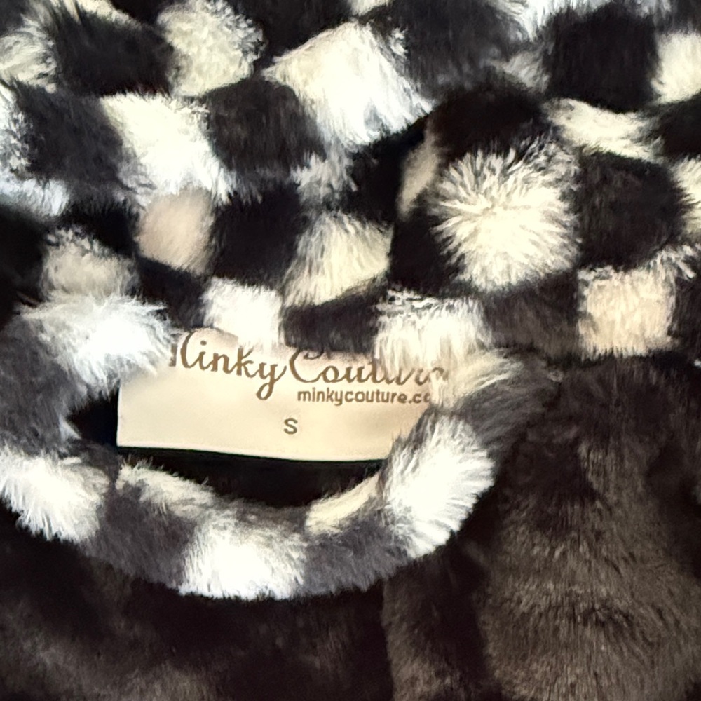 Checkered Hooded Women's Robe - Picture 2 of 2